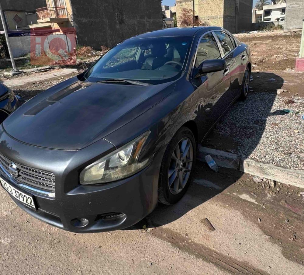 Nissan Maxima